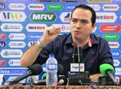 Marcelo Paz revela que Ceni ficou "empolgado" com investidor russo