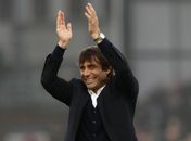 Técnico Conte diz que não renova com o Chelsea se não receber reforços