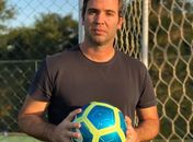 Caio Ribeiro está irritando vizinhos na quarentena, diz colunista