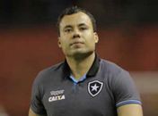 Final de 2017 ao contrário do começo: Jair na berlinda e pedidos de raça