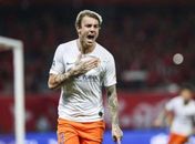 Atacante Róger Guedes pode ser emprestado para algum time brasileiro