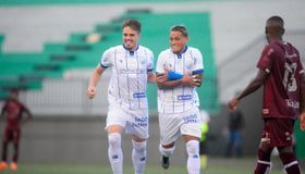 CSA vence Jacuipense fora de casa e assume liderança isolada na Série D