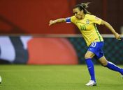 Sertaneja Marta, recorda em site americano preconceito que sofreu em Alagoas por ser uma garota que amava futebol