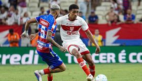 CRB sai na frente, mas sofre virada do Fortaleza pela Copa do Brasil