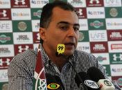 Vice afastado do Flu recusa novo cargo e culpa política por saída
