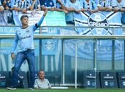 Renato Gaúcho foi irônico ao analisar a partida contra o Internacional (Foto: Fábio Gomes/Estadão Conteúdo)