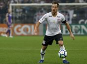 Cruzeiro vai atrás de Rodriguinho, ex-Corinthians, para o lugar de Arrascaeta