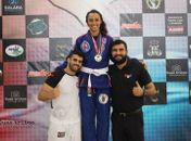 Campeã em Alagoas, atleta do jiu-jitsu busca de título mundial em São Paulo