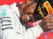 Hamilton faz história e é hexacampeão da F1. Bottas vence nos EUA