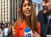 Torcedor russo que beijou repórter colombiana pede desculpa