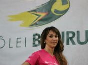 Tiffany chegou ao Bauru em julho, após cirurgia na mão esquerda - Reprodução/Twitter
