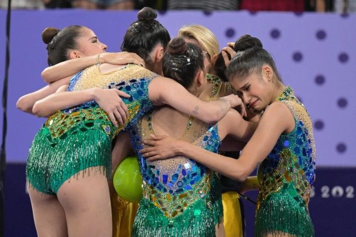 Seleção brasileira de conjunto após a segunda apresentação