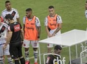 Vasco x Internacional: na África, time se recusou a jogar enquanto gol não fosse revisado pelo VAR