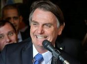 Bolsonaro diz querer abraçar Neymar: 'acredito nele'