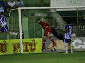 Galo venceu com direito a gol "Olímpico" de Ferrugem