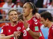 Peru é melhor, mas Dinamarca segura ataque e vence por 1x0