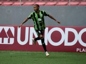 Palmeiras aumenta proposta por Ademir e ganha concorrentes na disputa pelo atacante
