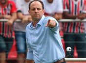 Rogério Ceni deixou o comando do São Paulo Divulgação