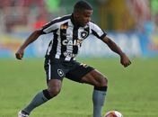 Titular com Paquetá, Ezequiel ganha nova chance no Botafogo