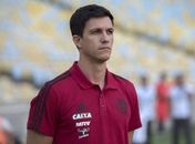 Técnico Mauricio Barbieri vai o comandante azulino nesta temporada