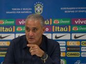 Apresentador critica Tite por dizer que não visitará Bolsonaro: 'É incoerente'