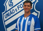 Barbieri não resiste à crise e deixa o comando técnico do CSA