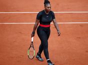 Serena diz se sentir princesa guerreira em roupa peculiar
