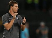 Ainda é cedo: os primeiros passos da revolução tática do Botafogo