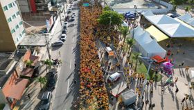 Corrida Maio Amarelo reúne quatro mil atletas na orla de Pajuçara

