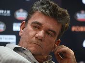 Andrés vai à Europa tentar fechar naming rights com a Emirates
