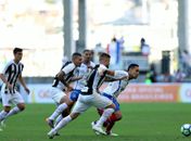 Zagueiro do Santos reclama do ataque depois de derrota para o Bahia