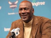 Michael Jordan doa R$ 54 milhões para construção de clínicas médicas
