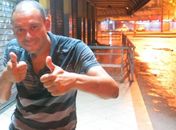 Artilheiro pelo Vasco, Valdiram vira morador de rua no subúrbio do Rio