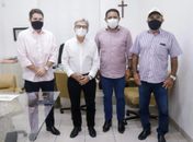 Júlio Cezar e Petrúcio Barbosa se reúnem com a Casal em Maceió