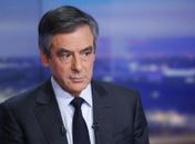 François Fillon foi acusado de dar emprego fictício a sua esposa durante décadas
