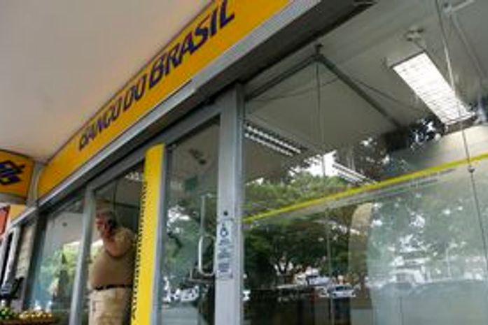 Polícia prende suspeitos de crimes contra o Banco do Brasil