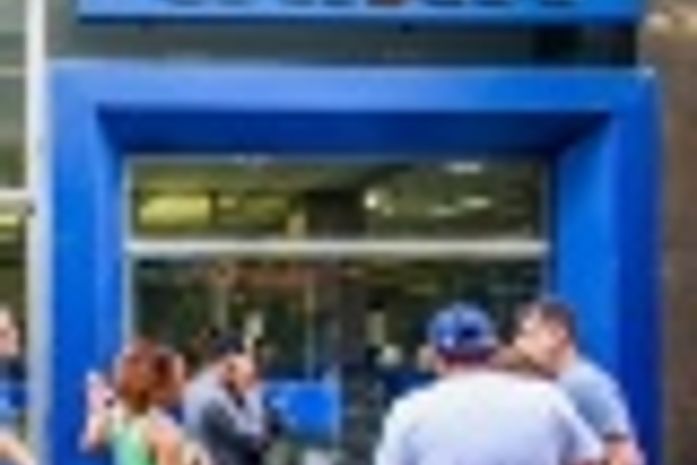 Caixa Econômica abre caminho para contratar bancários terceirizados