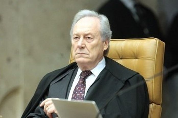 Lewandowski, do STF, autoriza inquérito contra Eduardo Pazuello