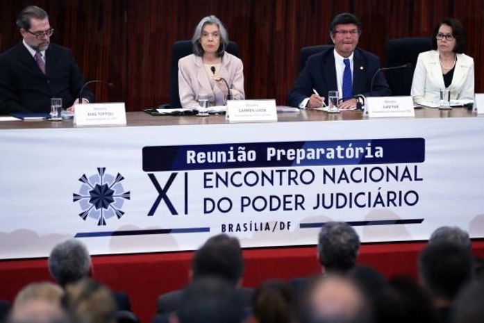 Pesquisa do CNJ revela que custo mensal de um juiz em 2016 foi de R$ 47,7 mil