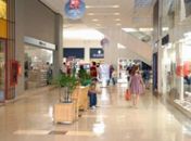 Após dois anos de queda, venda em shoppings cresce 6% no Natal