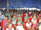 Prefeitura de Palmeira dos Índios leva alunos da rede municipal para conhecer a magia do Circo
