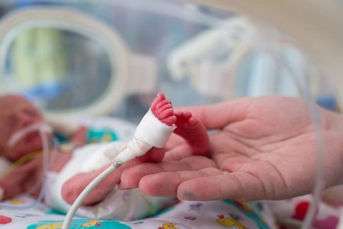 Cafeína pode melhorar a função pulmonar de bebês prematuros na vida adulta