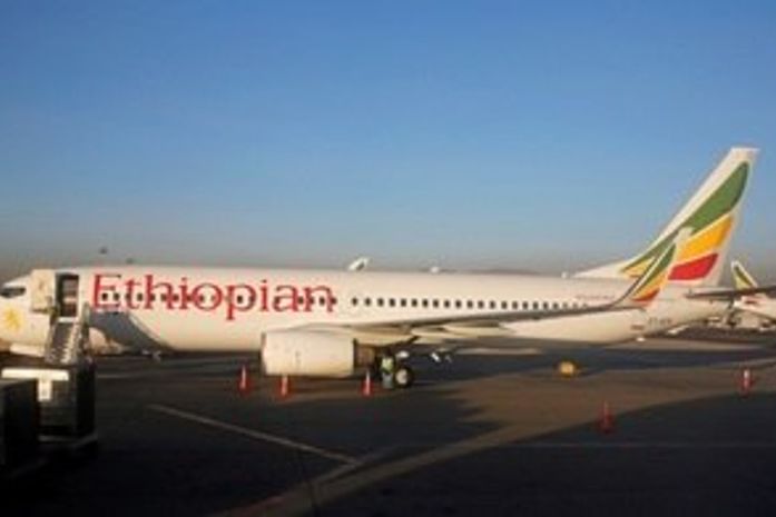 Avião que ia da Etiópia ao Quênia cai com 157 pessoas a bordo