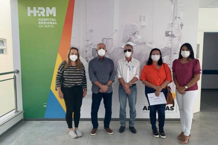 Representantes da Saúde de Palmeira dos Índios visitam Hospital Regional da Mata