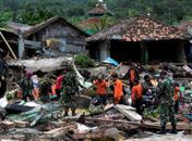Desabrigados por conta de tsunami na Indonésia superam 5.500