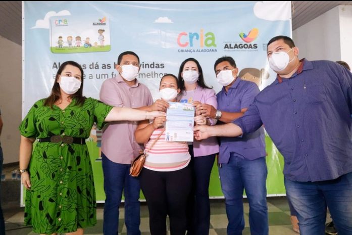 Novos cartões do CRIA São entregues em Palmeira dos Índios