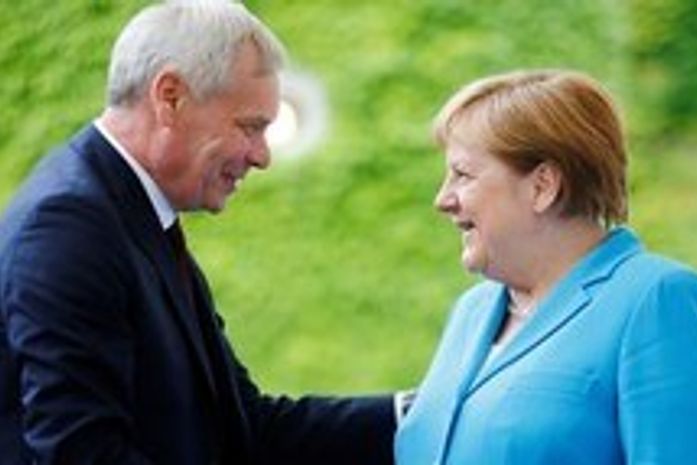 Saída de Merkel por doença seria um 'minitrauma', diz especialista