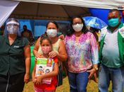 Secretaria de Educação de Palmeira entrega kits de livros didáticos a alunos das zonas urbana e rural