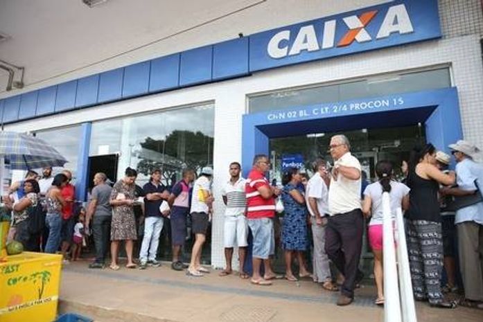 Saques do PIS/Pasep começam hoje. Veja todas as datas