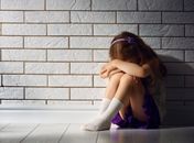 Menina de 10 anos grava seu próprio estupro para que adultos acreditem em denúncia
